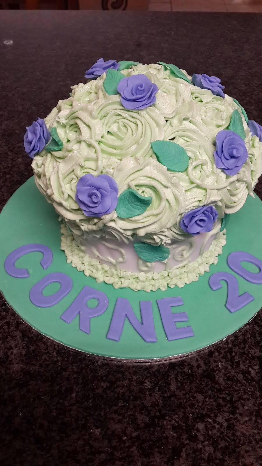 Giant Cupcake for Corne