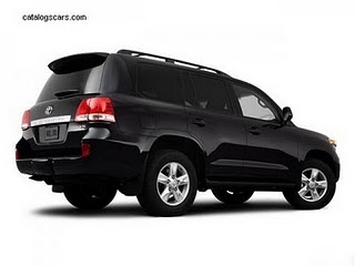 صور لاندكروزر 2012  - تويوتا landcruiser hg الجديده  TOYOTA+LAND+CRUISER_2010_800x600_wallpaper_05