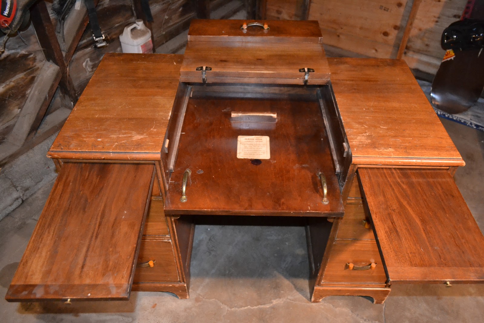 Recycle Restoration Typewriter Desk
