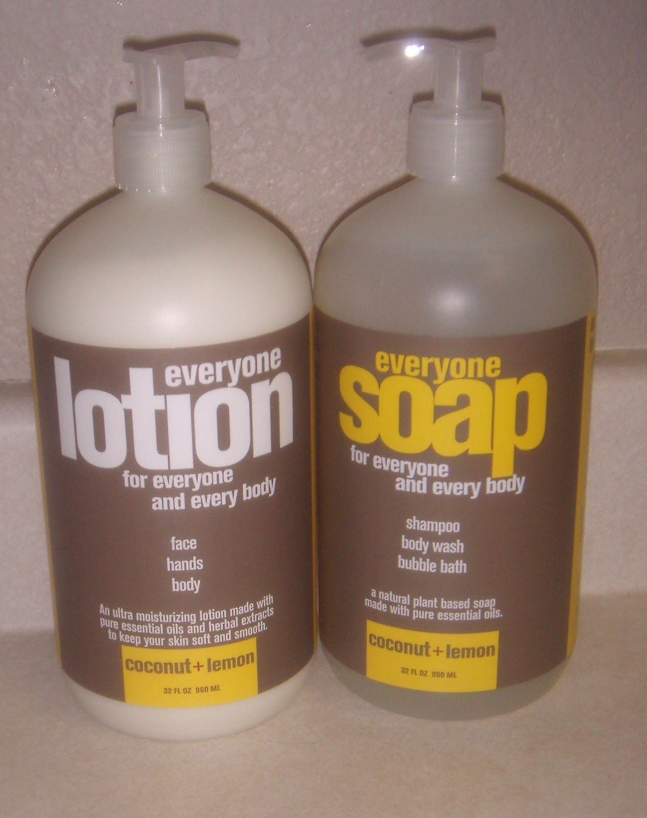 Mommie of 2 EO Products Everyone Soap and Lotion Review and Giveaway 4
