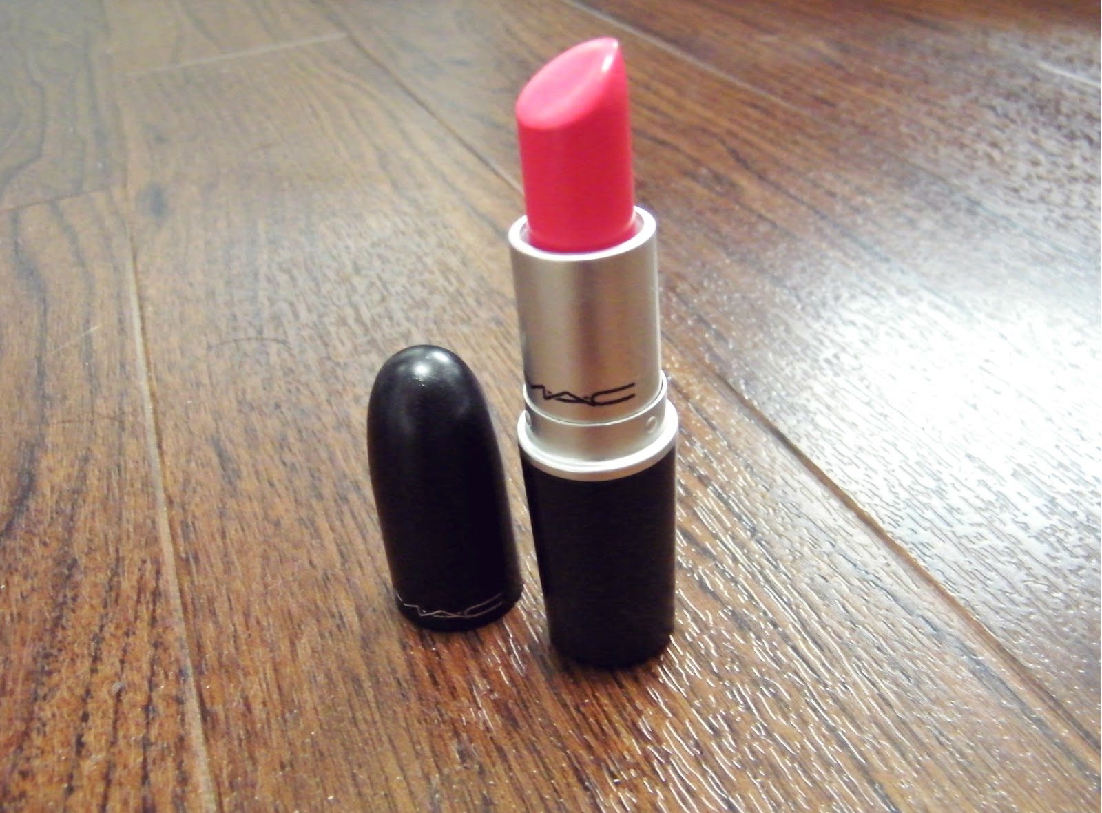 Review Mac S Impassioned Lipstick