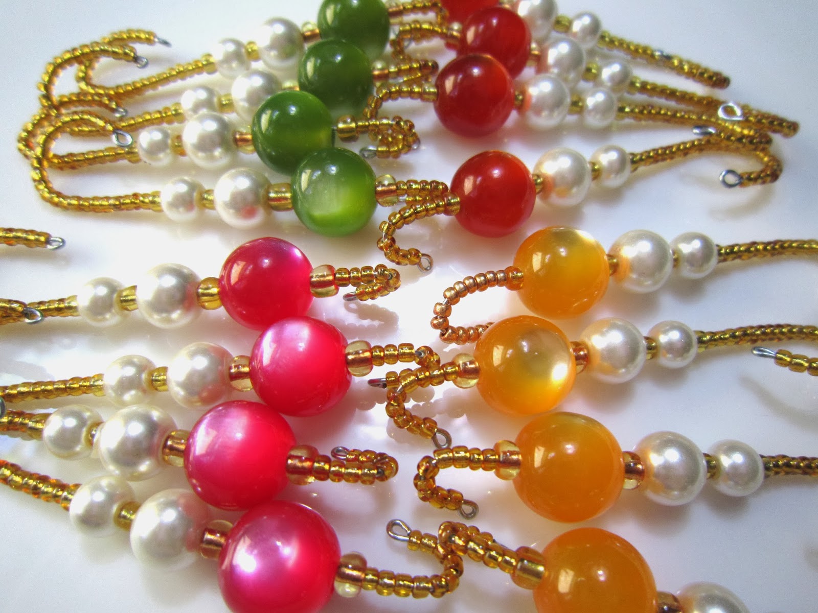 Magical Crafts Cats Eye and Pearls Beaded Ornament Hooks