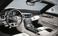 Mercedes-Benz SLS AMG Roadster interior