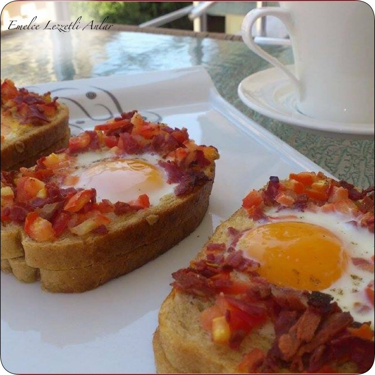 Pastırmalı yumurtalı muffin tarifi Pastırmalı yumurtalı muffin tarifi