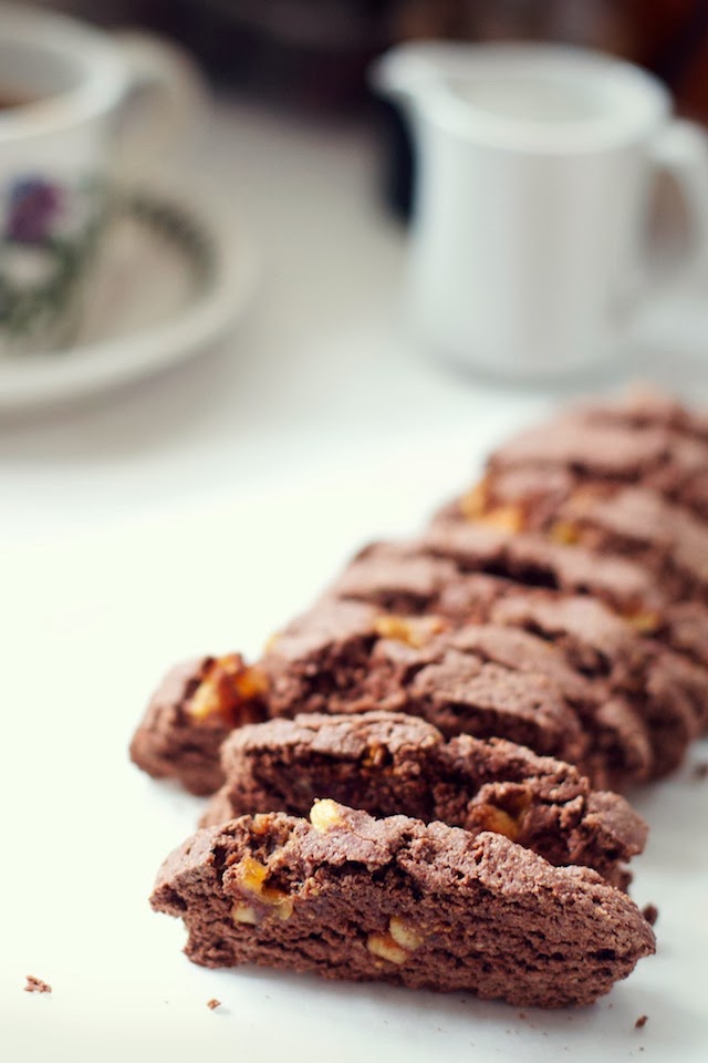 Half Full Chocolate & Fig Biscotti