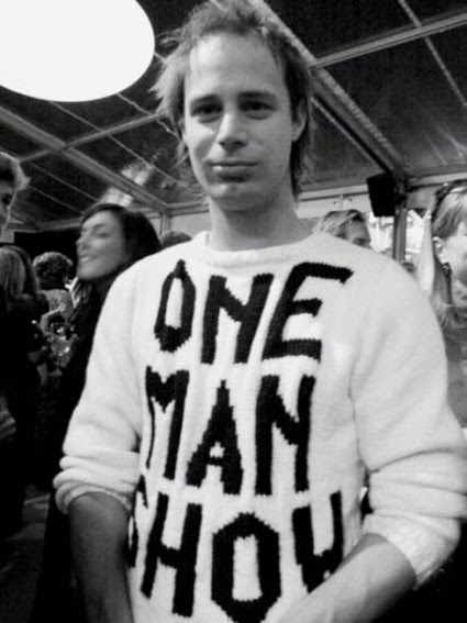 TypoTees a collection of typography on tshirts One Man Show