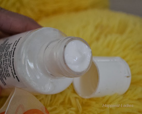 Vedic Line Lychee Shake Cleansing Milk + best cleanser Vedic Line Lychee Shake Cleansing Milk + best cleanser