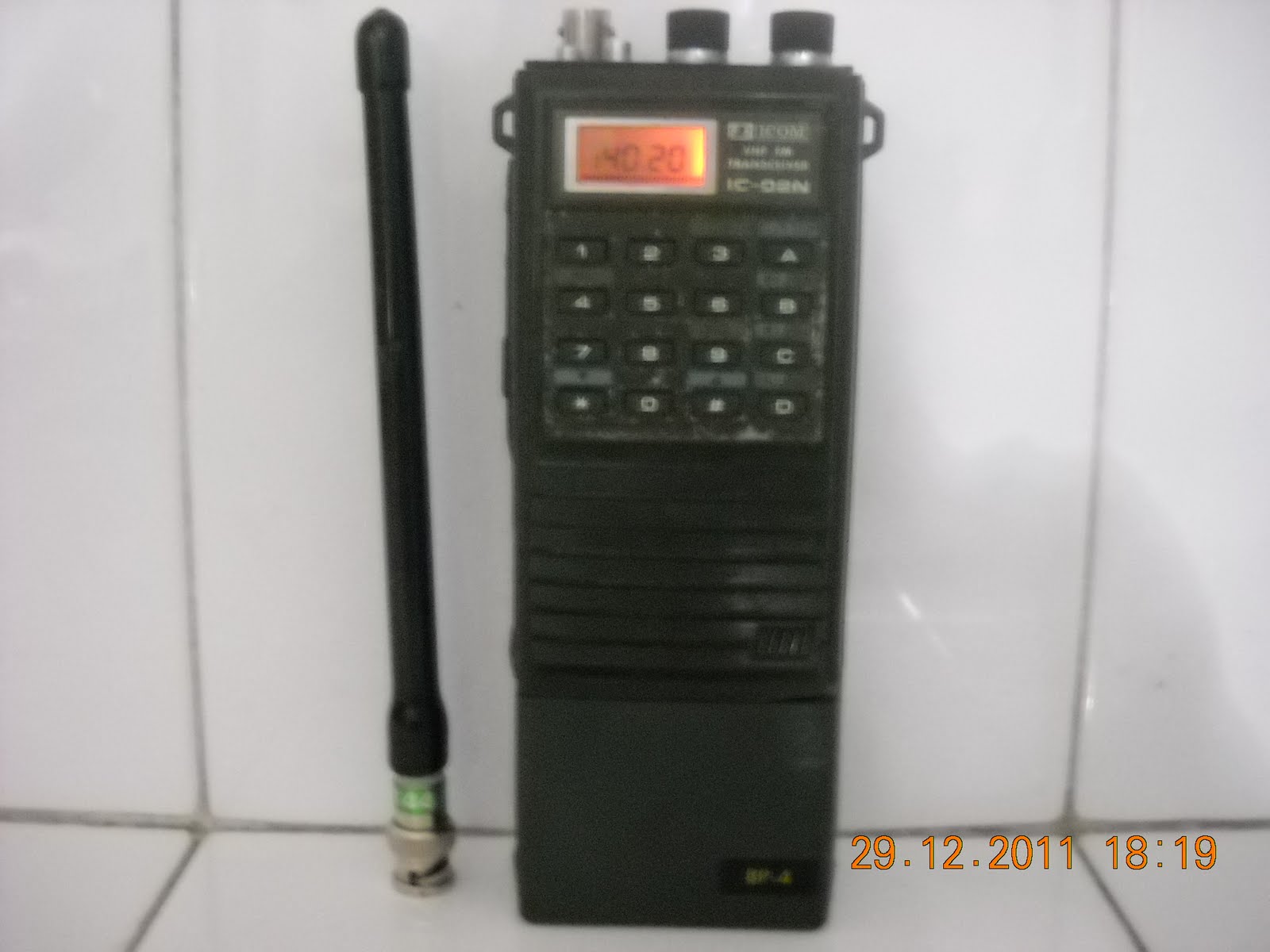 Icom 02N