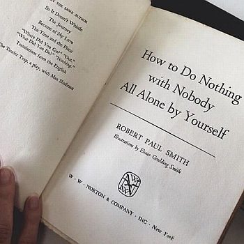 samotność, nic nie robienie, nuda, książka, lenistwo
