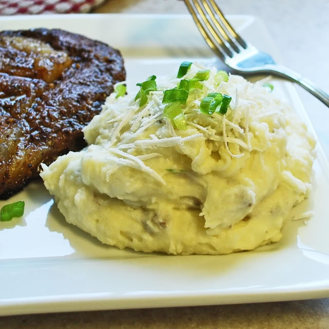 Delightful Nourishment Sour Cream and Onion Mashed Potatoes with Mizithra
