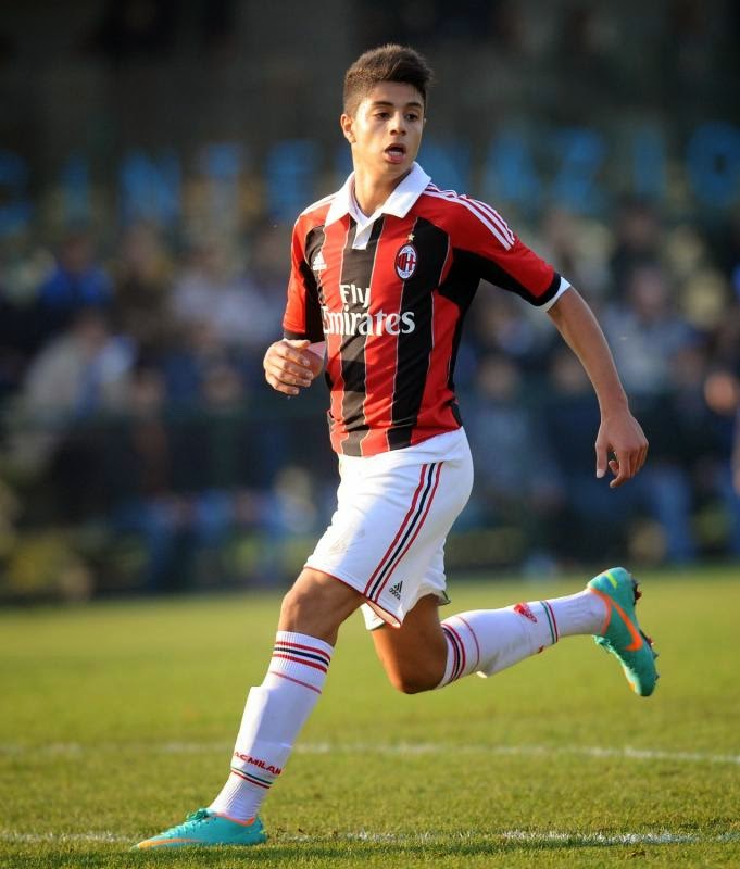 La joven promesa del A.C. Milan Hachim Mastour Honduras en Línea