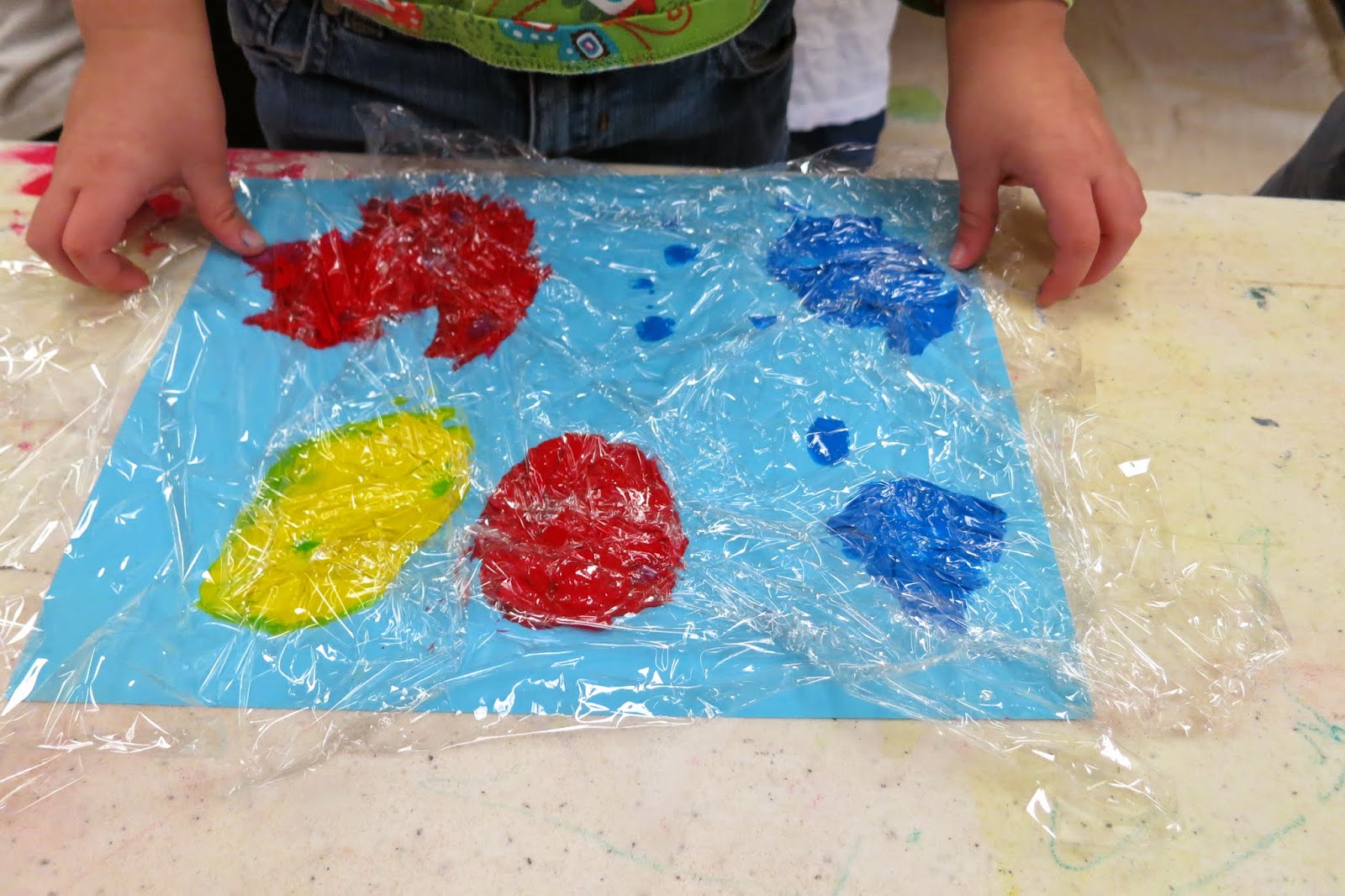 Toddler Art Class Cling Wrap Painting library makers