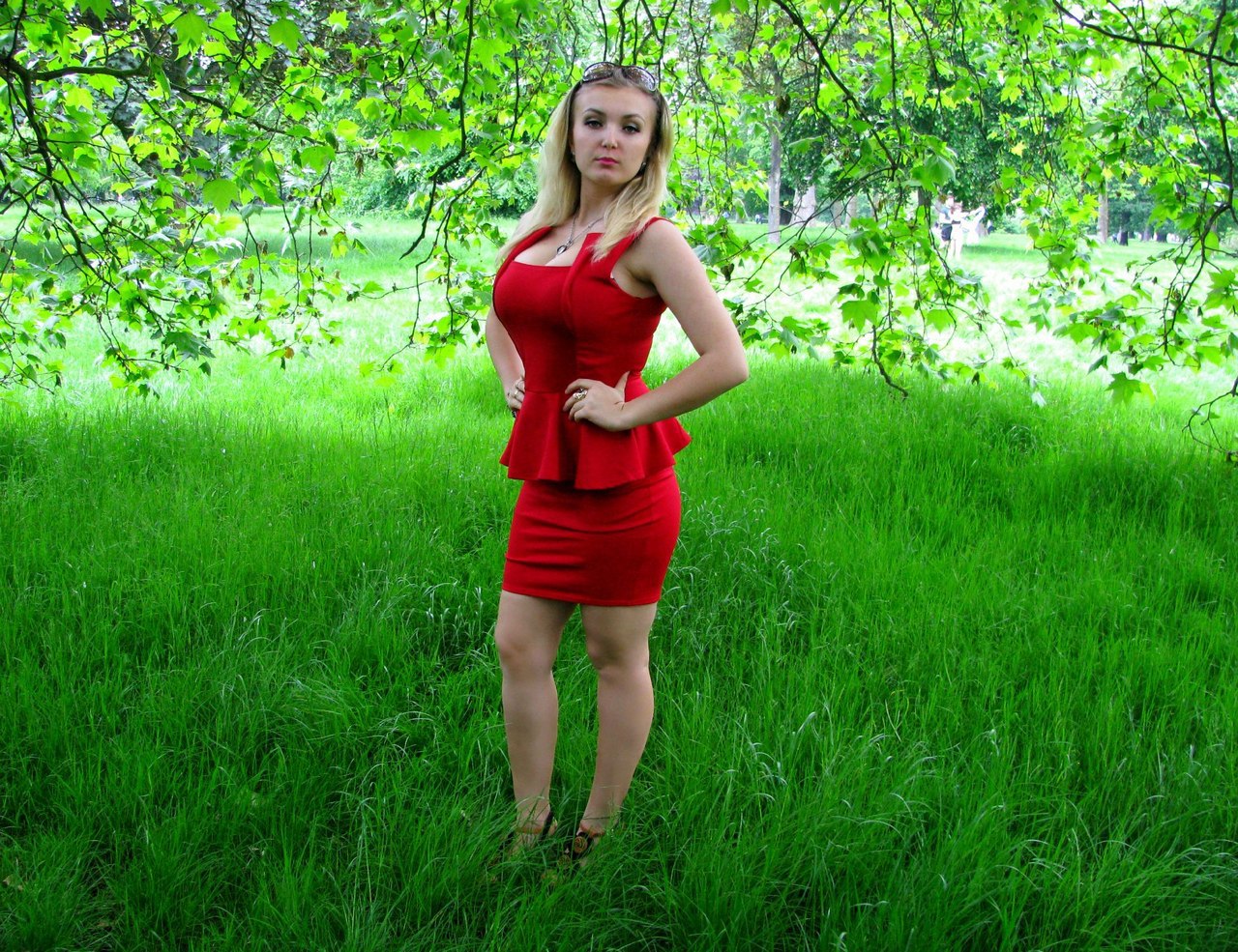 Грудастая девушка из Русской глубинки 15 фото эротики