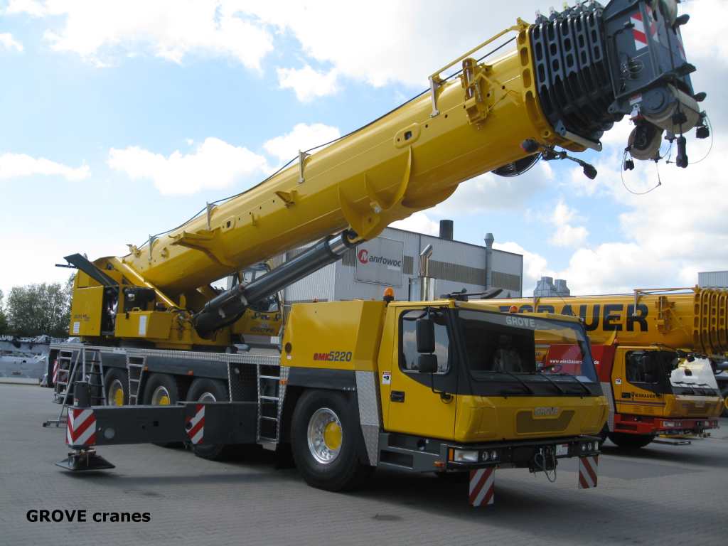 Grove Crane Pictures