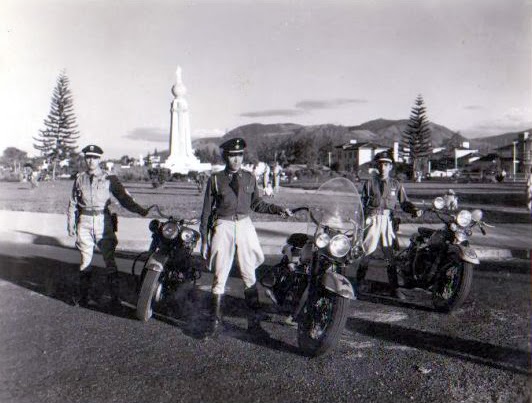 Nuestra policía motorizada de los 50`s !