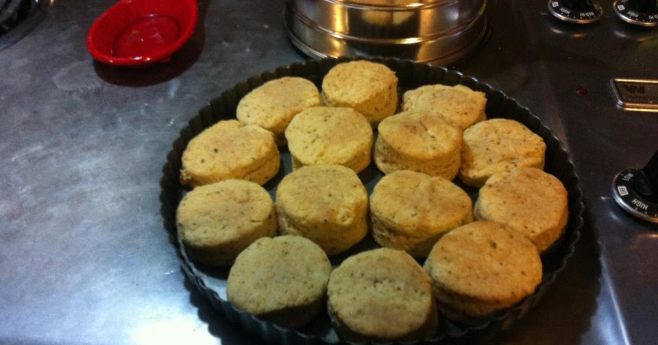 Mama Chicken Says Biscuits for Baking Dummies