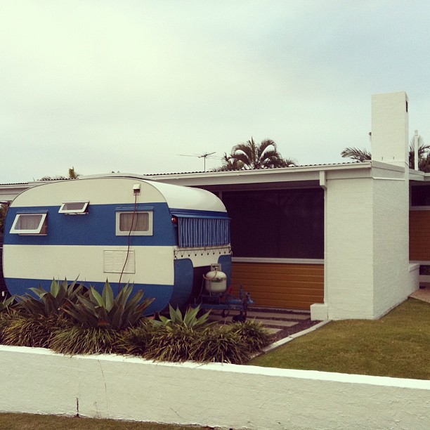 Fun and VJs What is the collective noun for many caravans?
