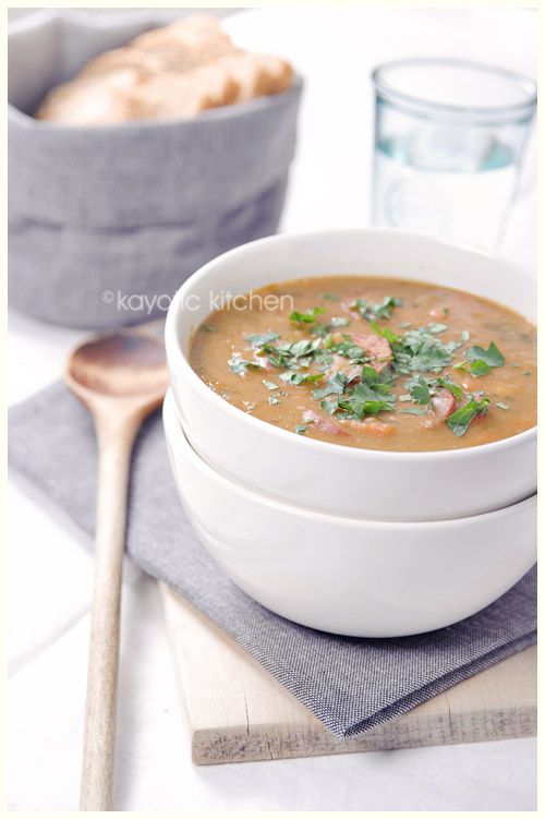 Slow Cooker SpanishStyle Split Pea Soup from Kayotic Kitchen Slow