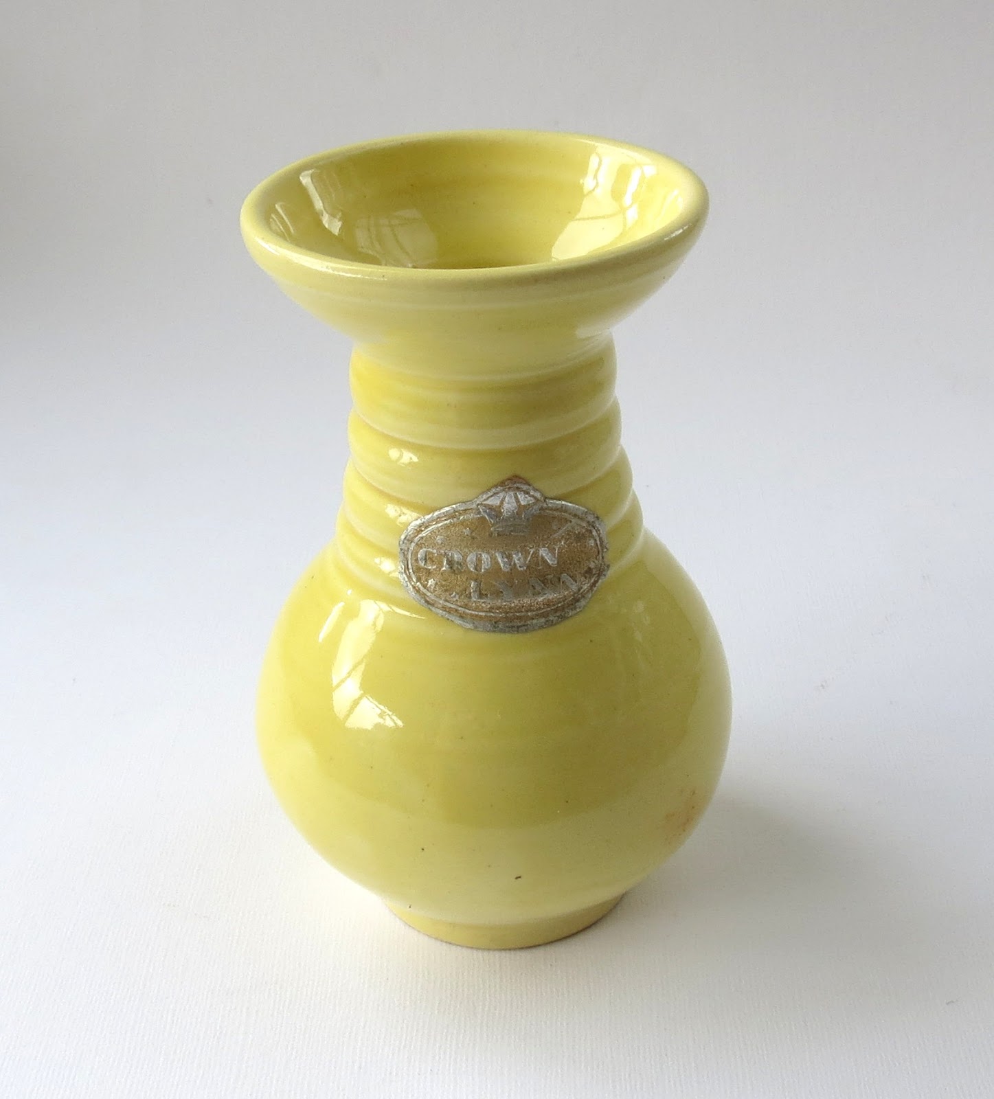 New Zealand Pottery and Crown Lynn with Valerie January 2013