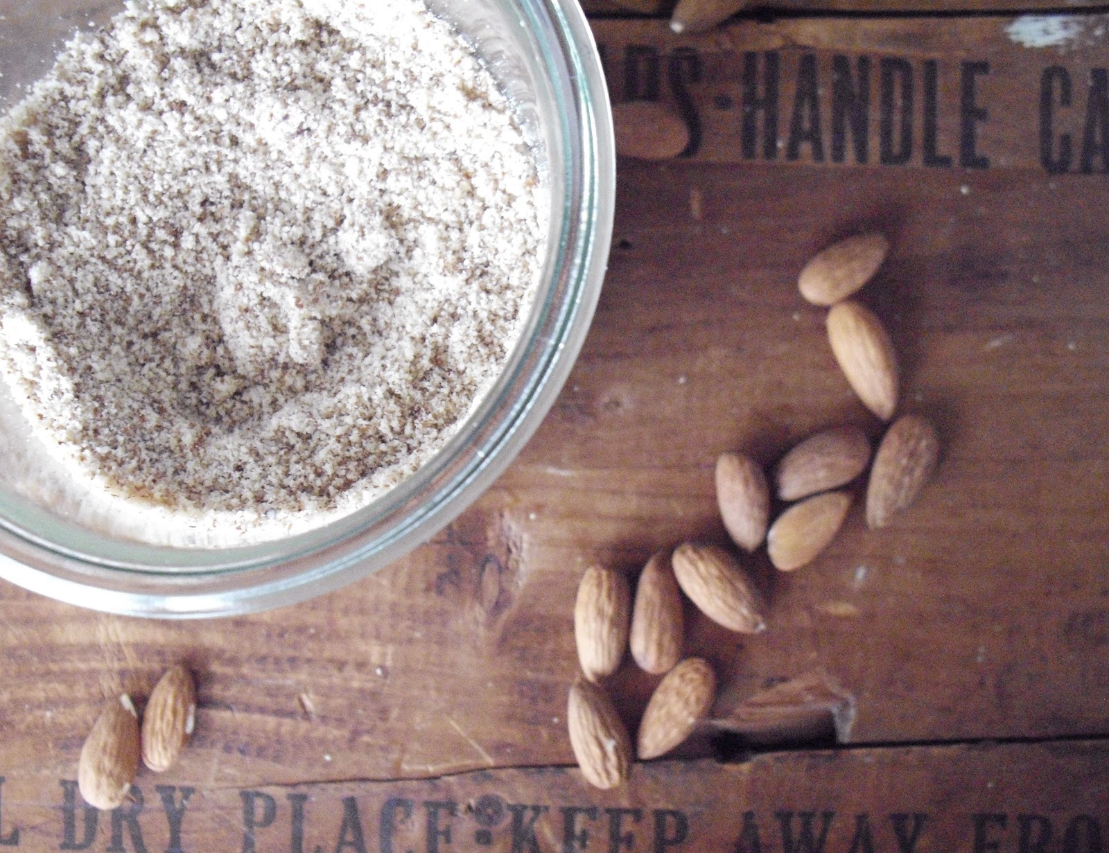 Make Your Own Almond Flour cooking ala mel