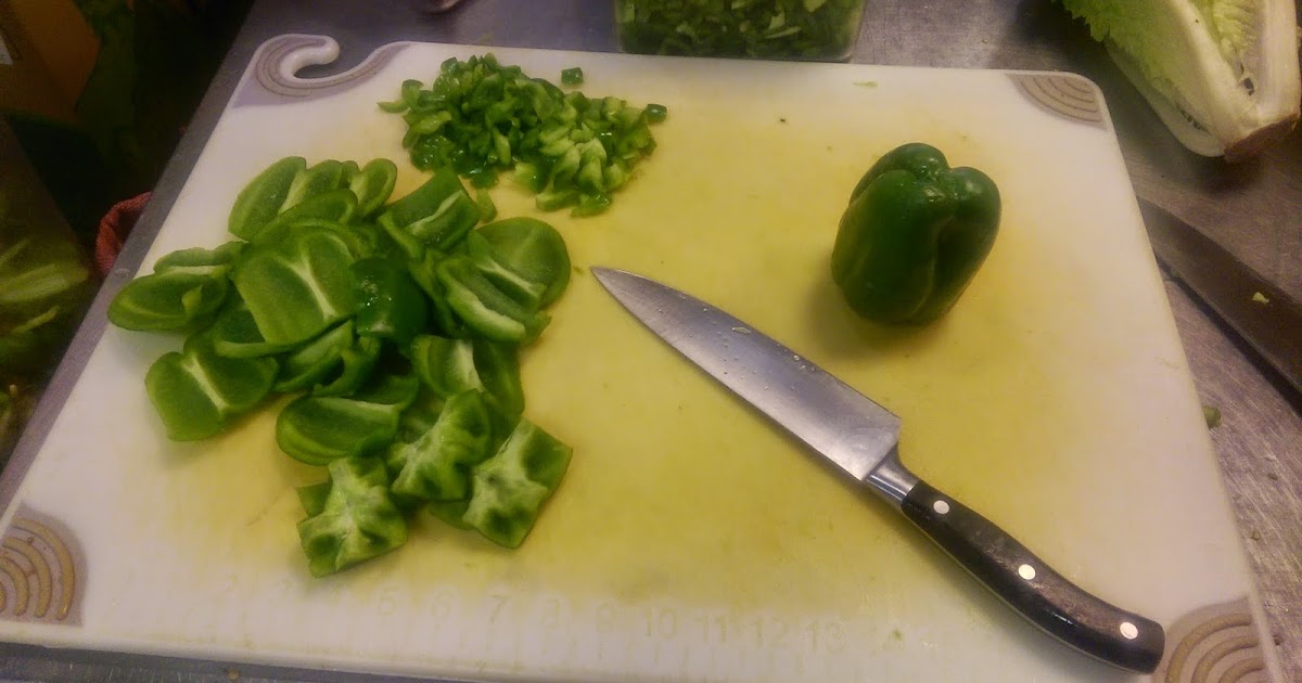 Where's My Gravy? Cutting Up Bell Peppers Updated