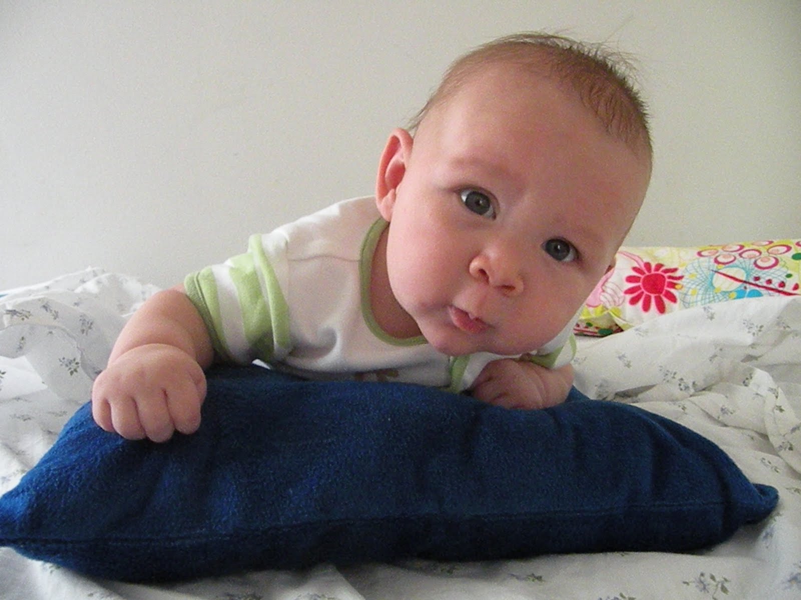 The Domestic Mommy Blog Strength Exercises for baby!