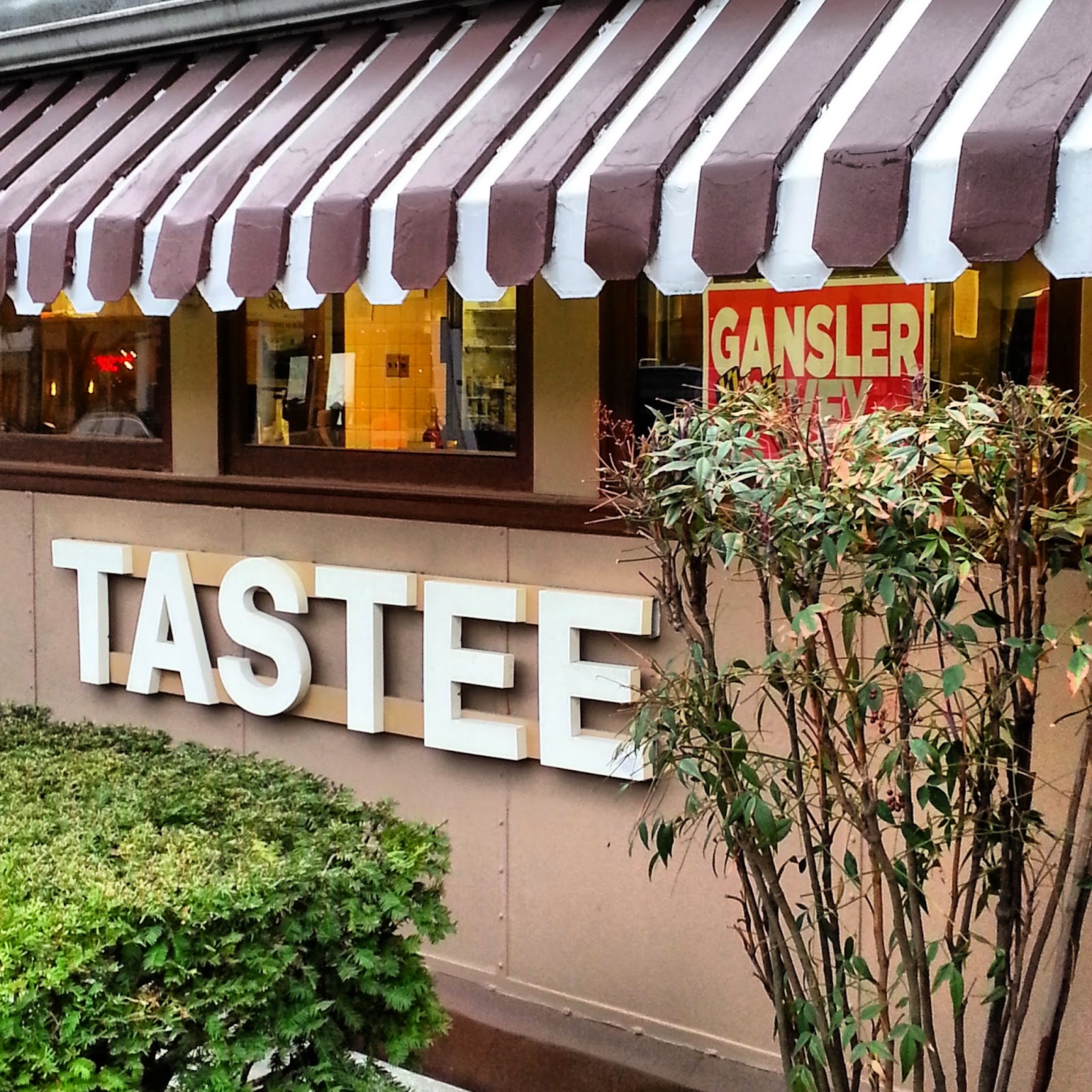 Robert Dyer Bethesda Row BETHESDA RESTAURANTS OPEN THANKSGIVING 2014