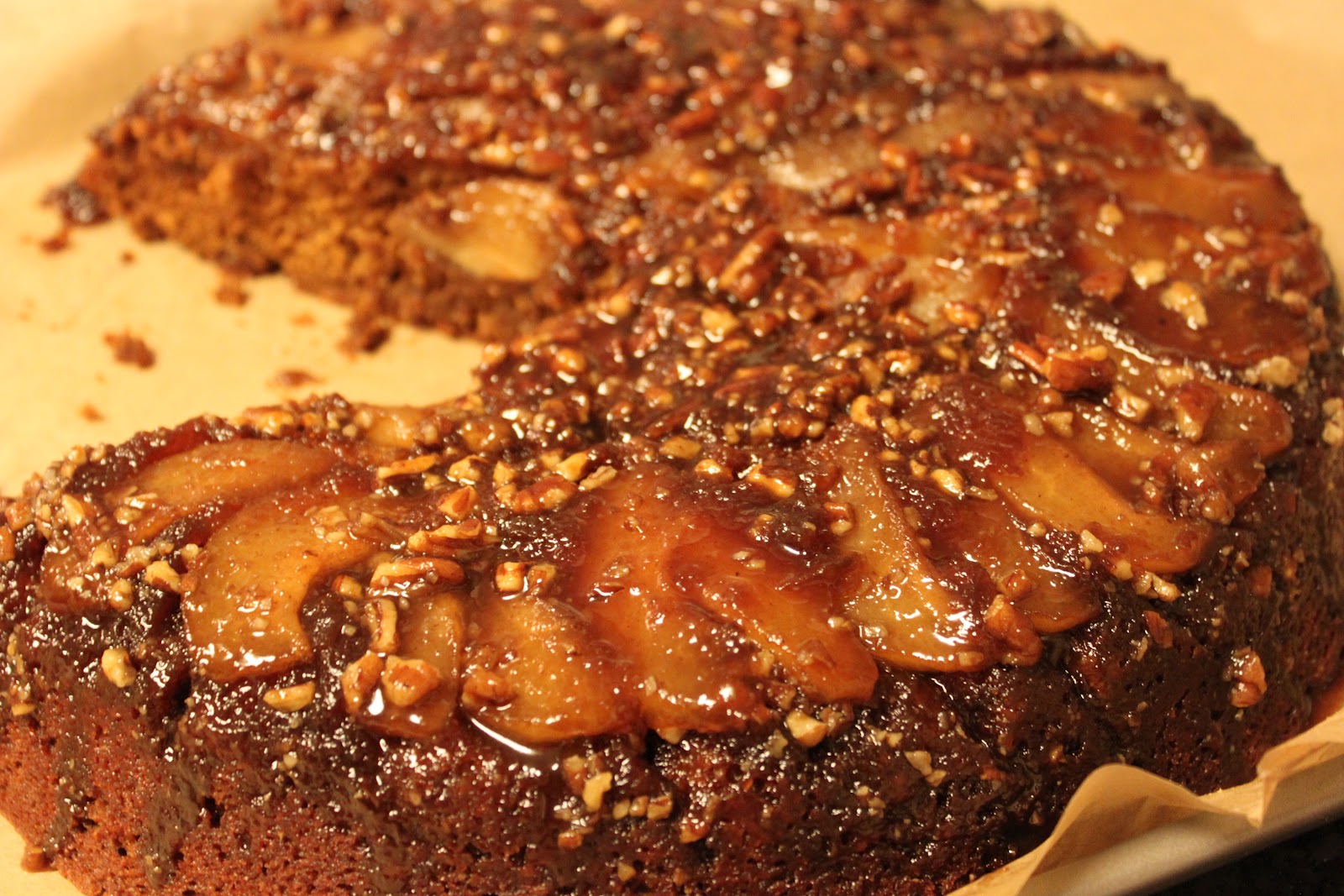 Megsiemay Makes GingerPear Cake