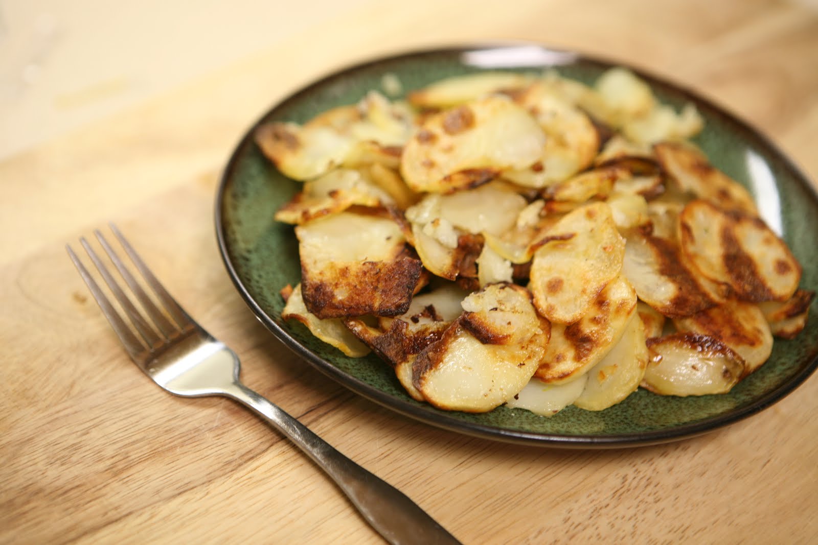  Thin sliced garlic roasted potatoes