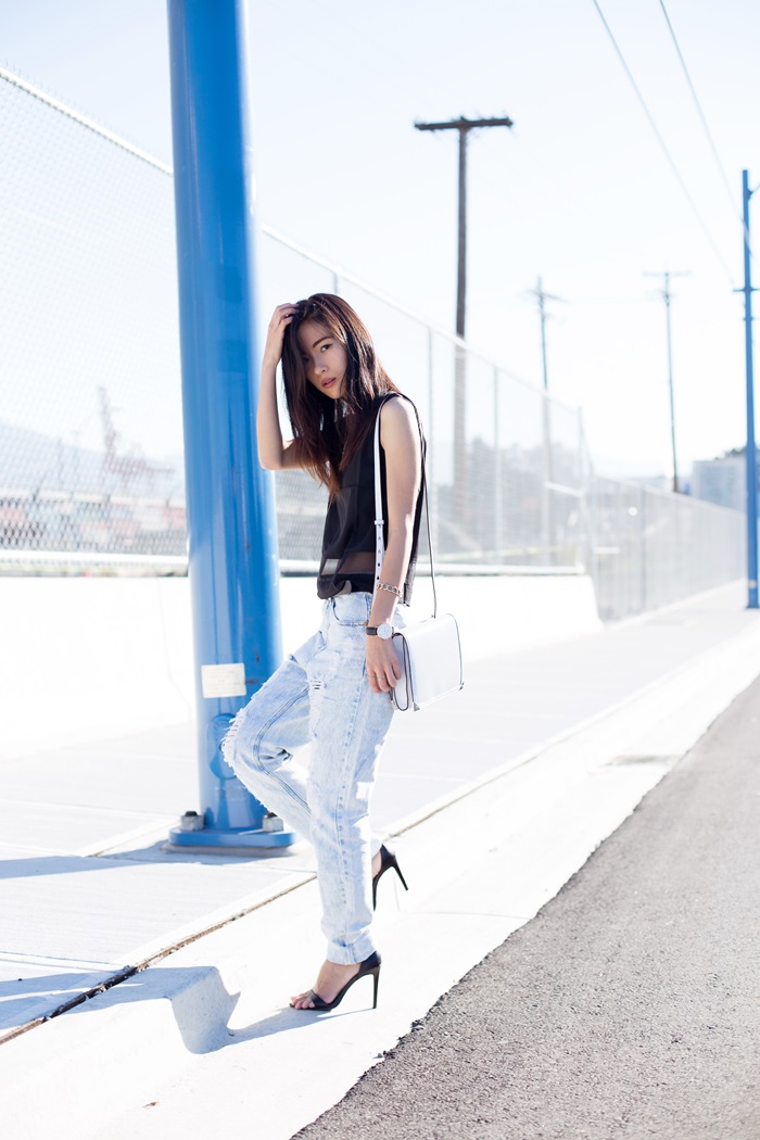 von vogue sheer and distressed von vogue sheer and distressed