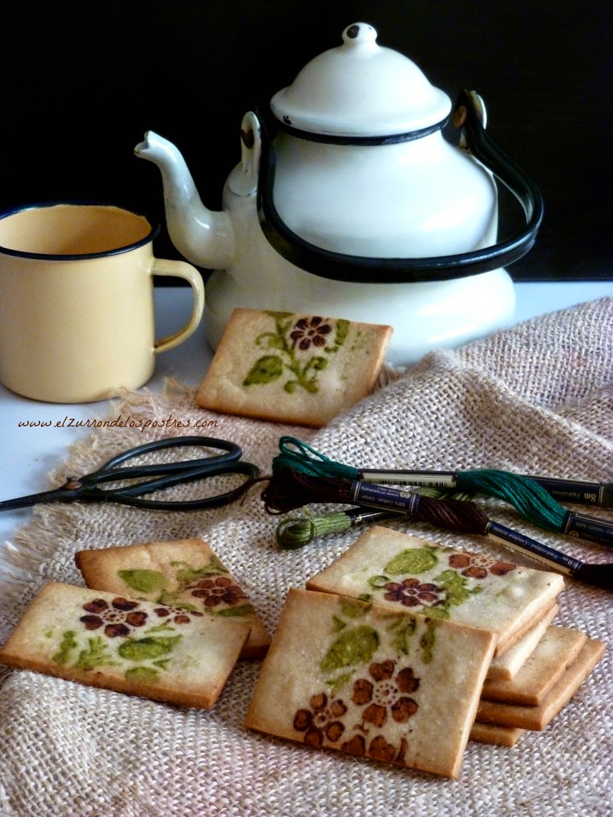 Galletas Pintadas Con Té Matcha Y Cacao
