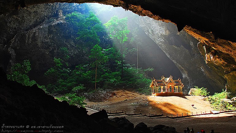 Phraya Nakorn Cave