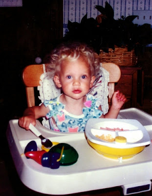 taylor swift mini biography childhood pictures taylor swift mini biography and taylor swift mini biography childhood pictures taylor swift mini biography and