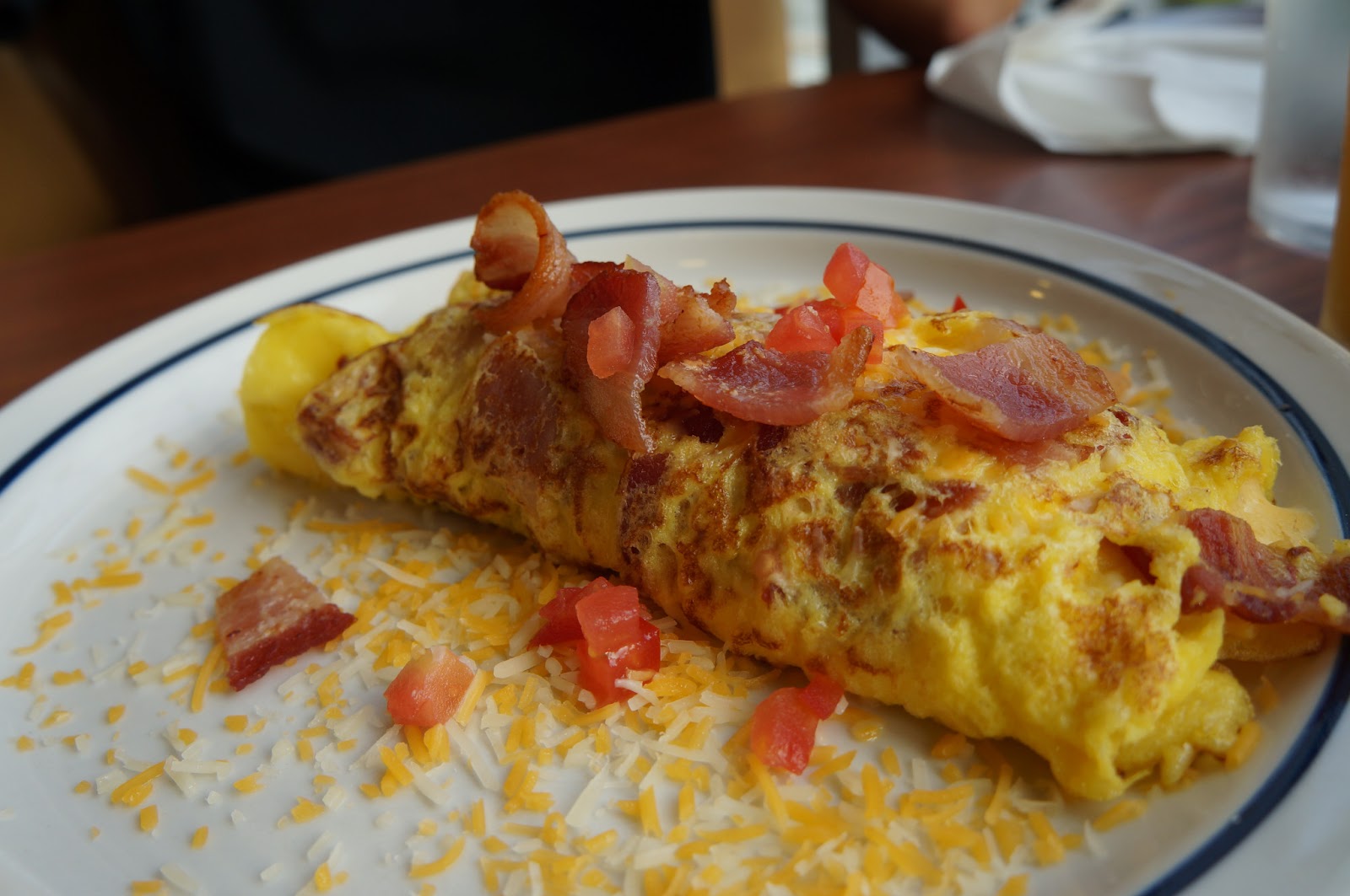 international house of pancakes bacon temptation omelette