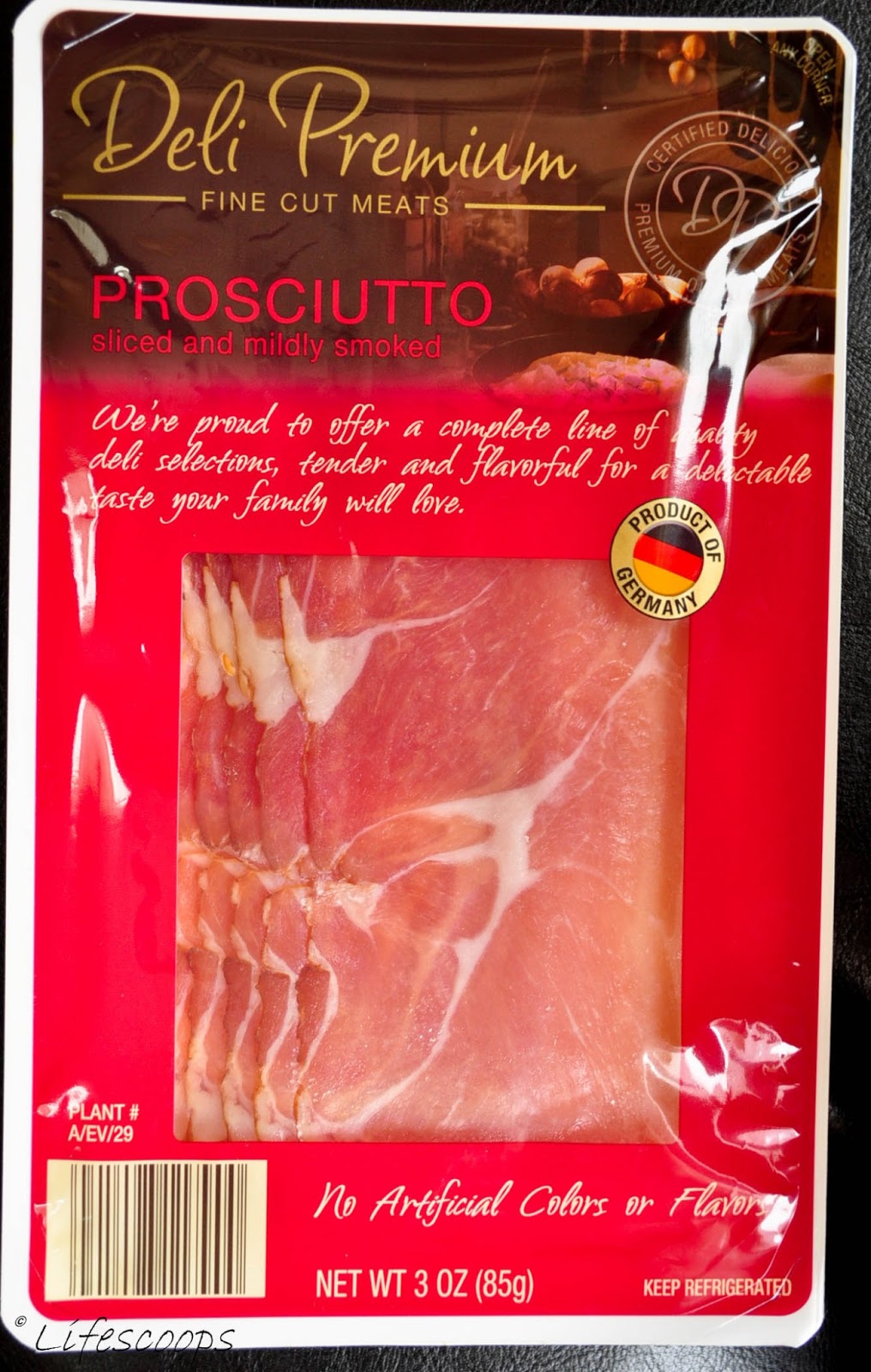 Life Scoops Prosciutto, Cheese and Grapes Skewers