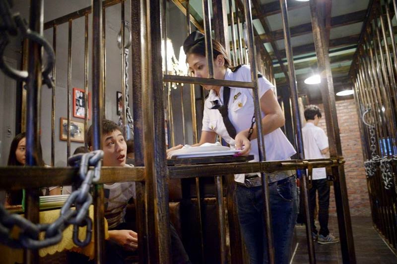 789 A Jail Cell Themed Restaurant in China, a very popular variety of themed restaurants. Probably for this reason, in the Chinese city of Tianjin was opened restaurant in prison style.