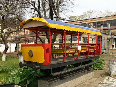 Севастопольский трамвай в троллейбусном депо Севастополя