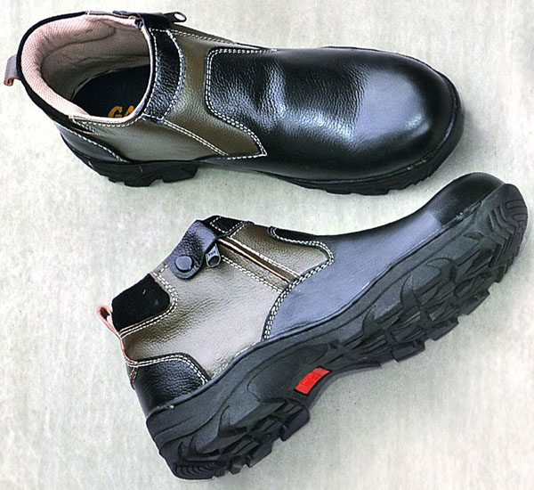 Toko Sepatu Online Cibaduyut | Grosir Sepatu Murah: Sepatu