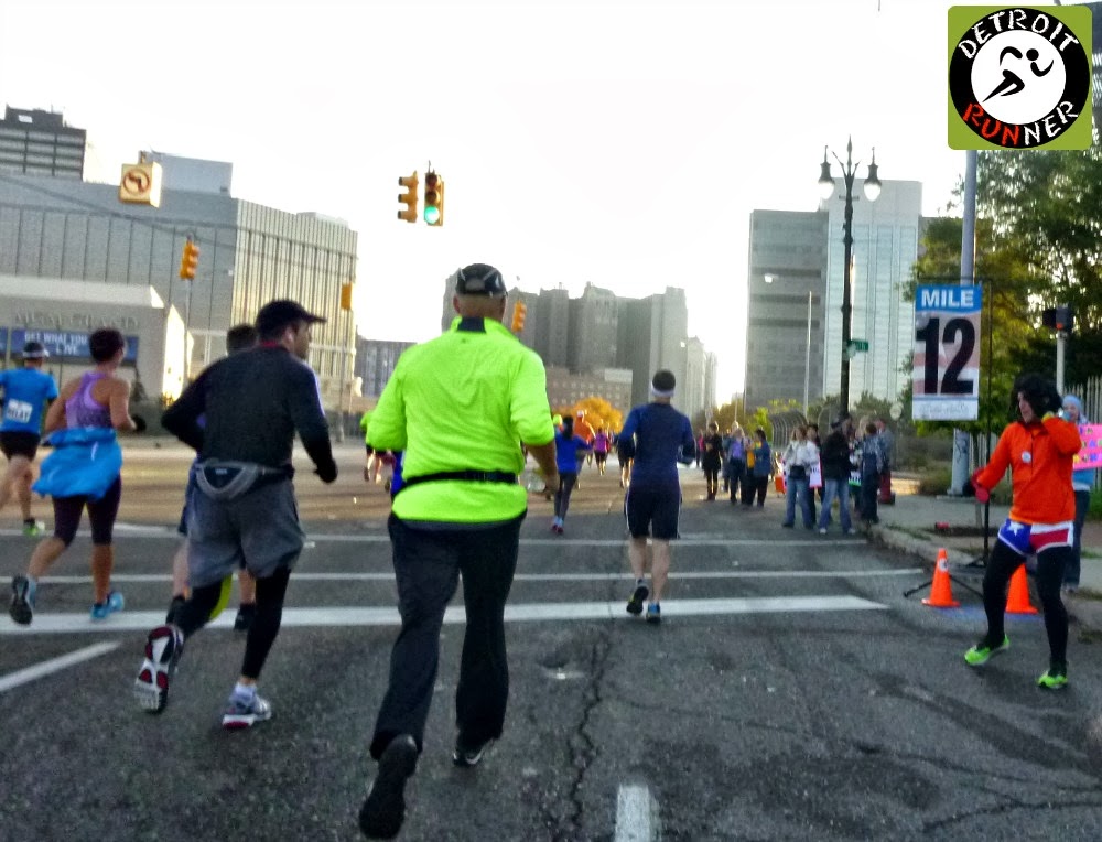 DETROIT RUNNER.... Detroit half marathon race review.....