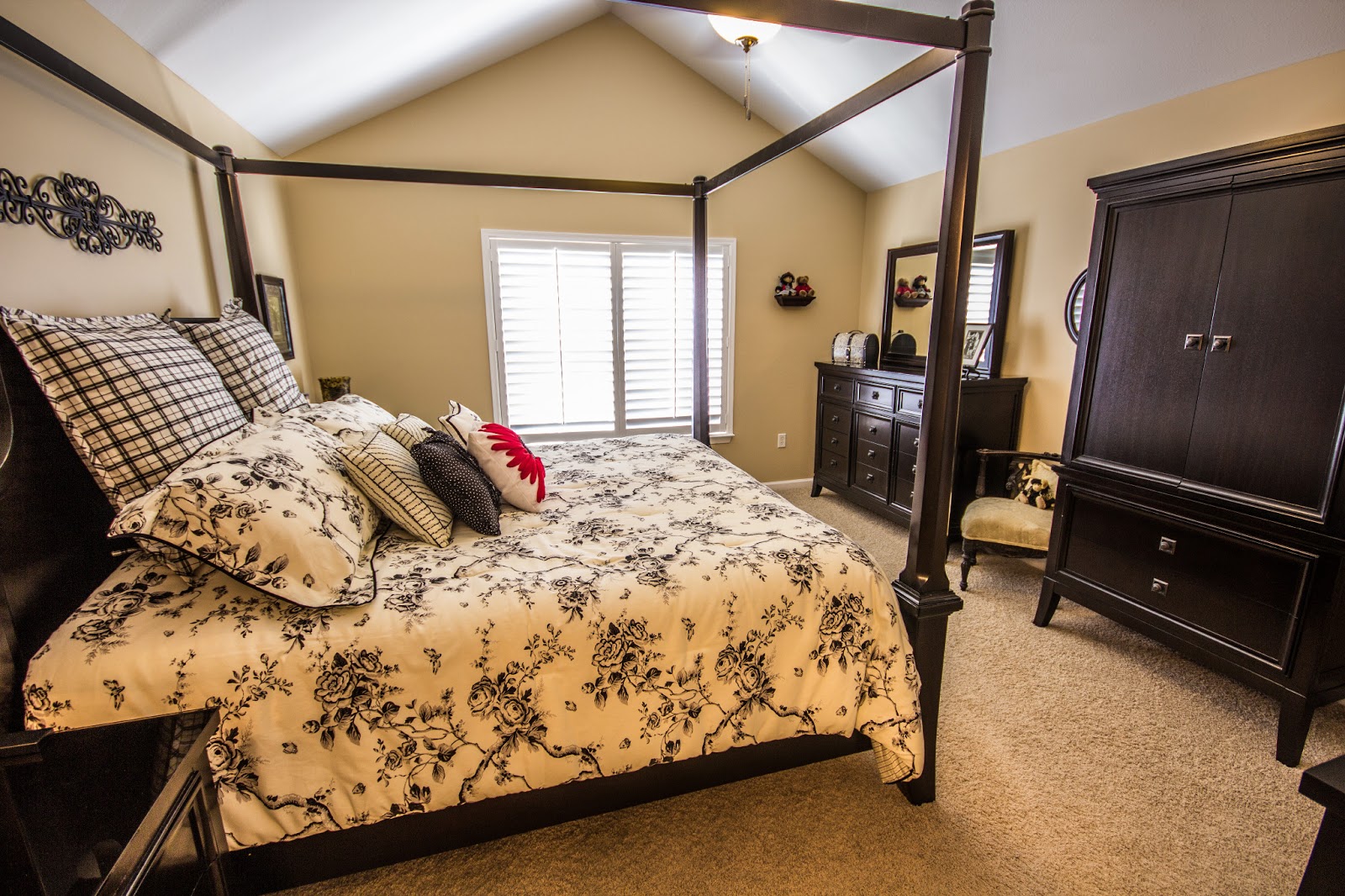 Sea Pines Offers More Time for Fun in the Sun Thanks to MaintenanceFree Living