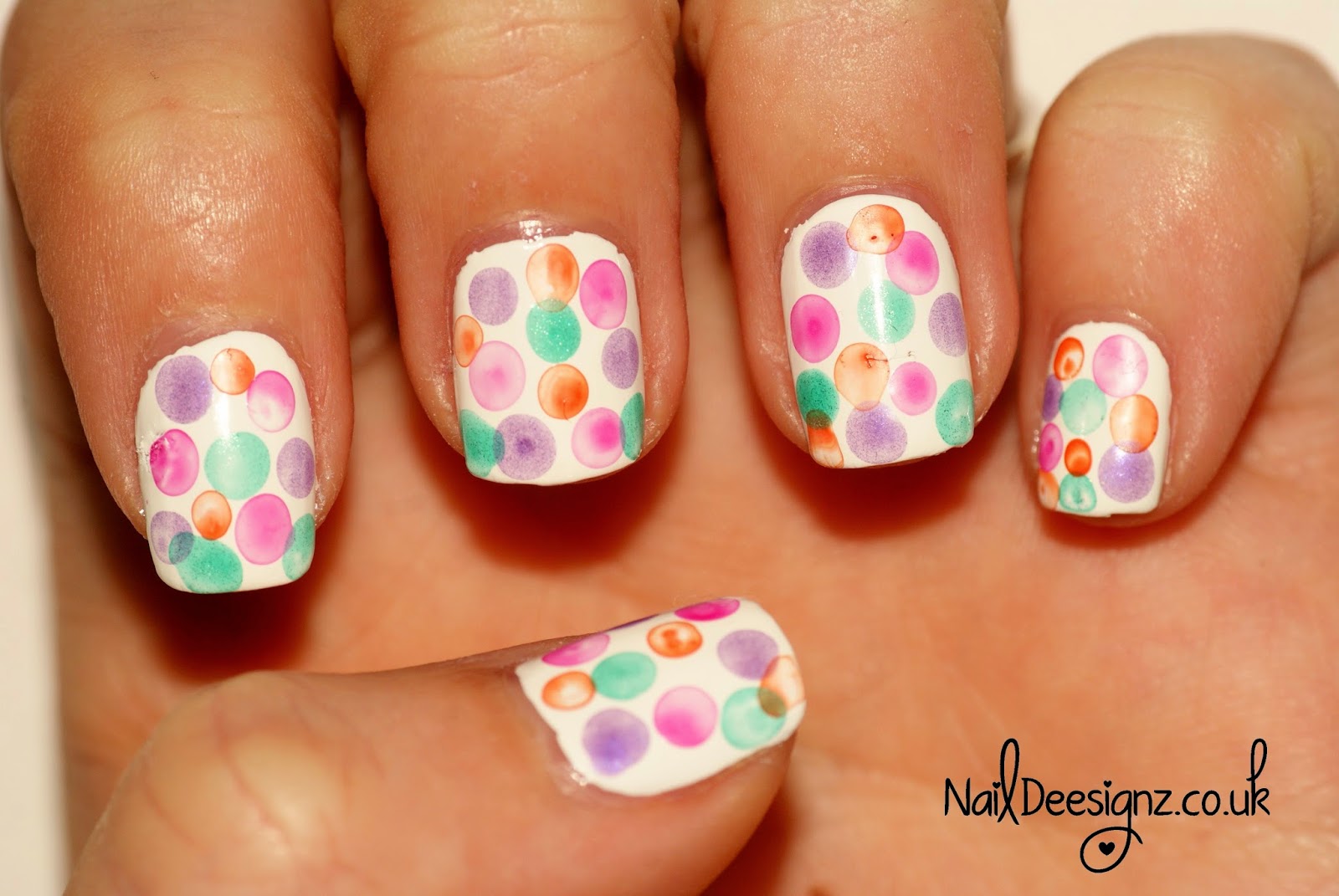 Step-by-Step Watercolor Bubble Nail Art Guide - wide 2