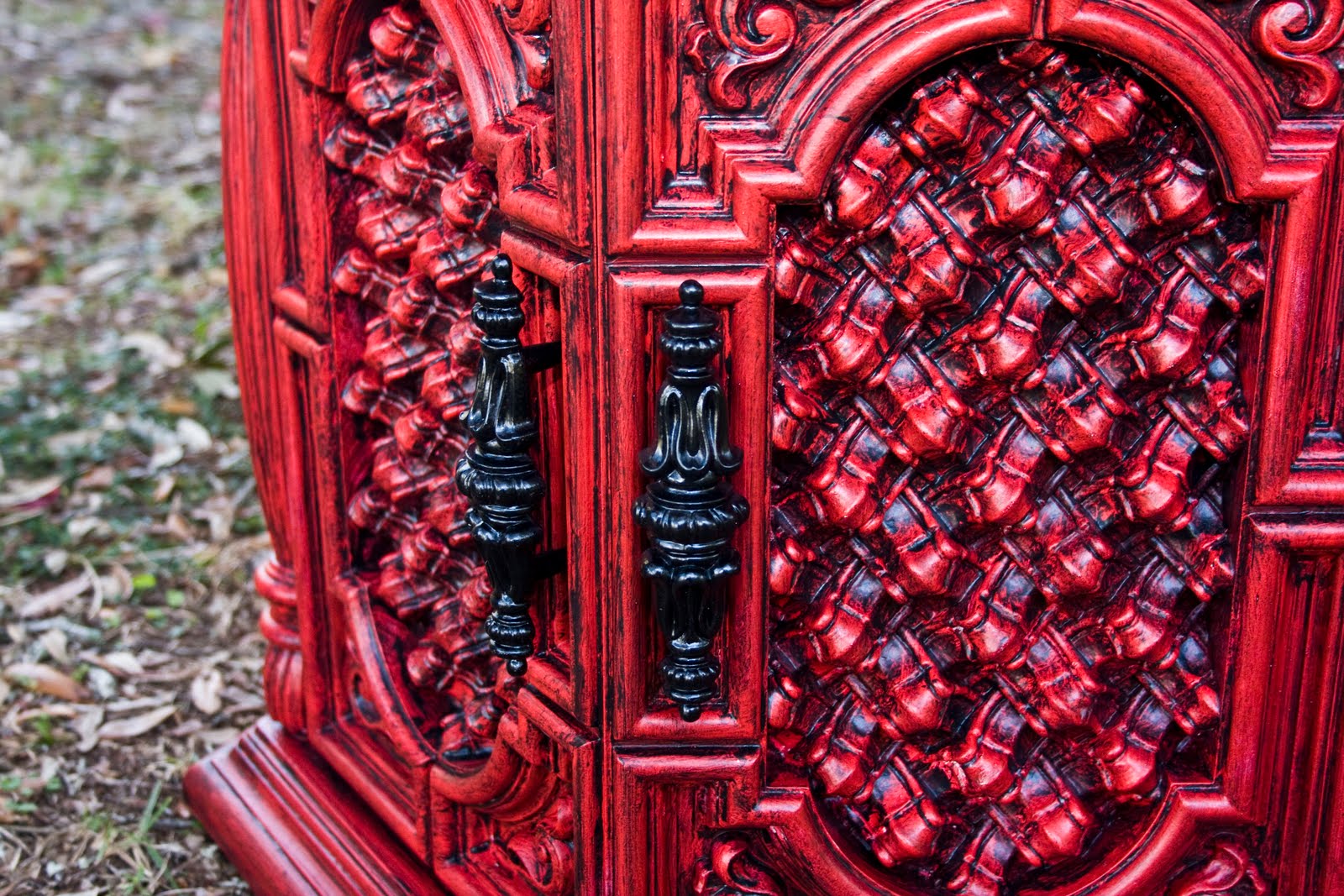 Modernly Shabby Chic Furniture Red and Black Gothic Style End Table
