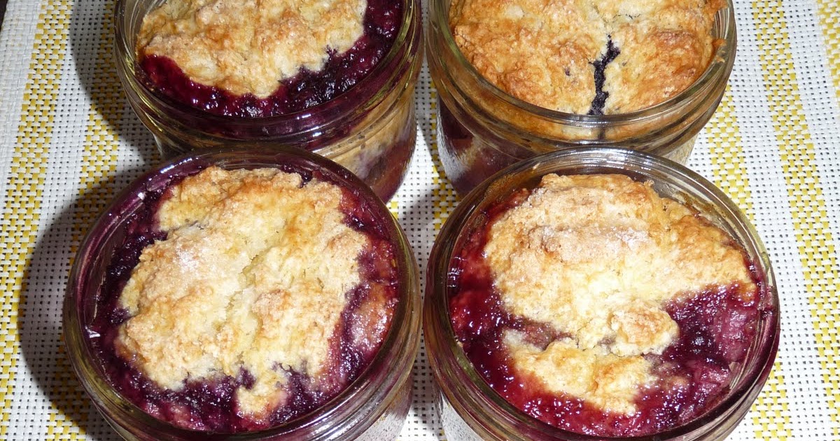 BlueberryPeach Cobbler ala Mason Jar