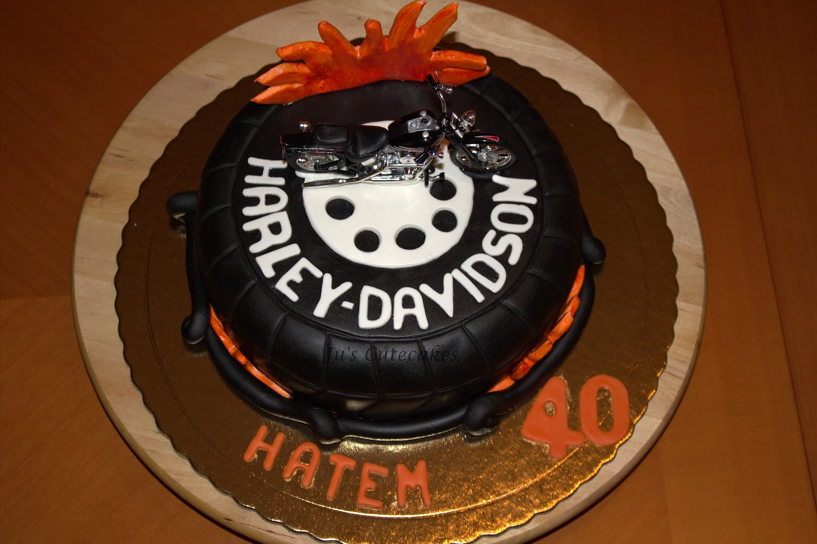 Gâteaux de mariage Harley Davidson Gâteaux de mariage Harley Davidson