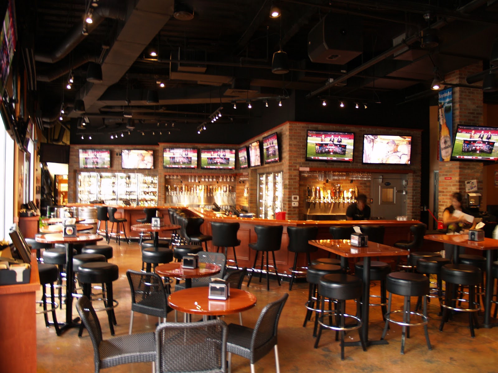 HARMAN Professional Provides Total Audio Solution for World of Beer