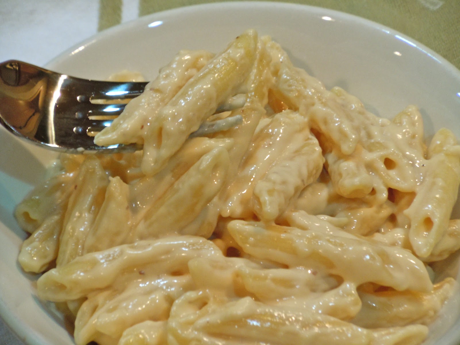 Eastern Aroma Presto Pasta in Creamy Mustard Sauce