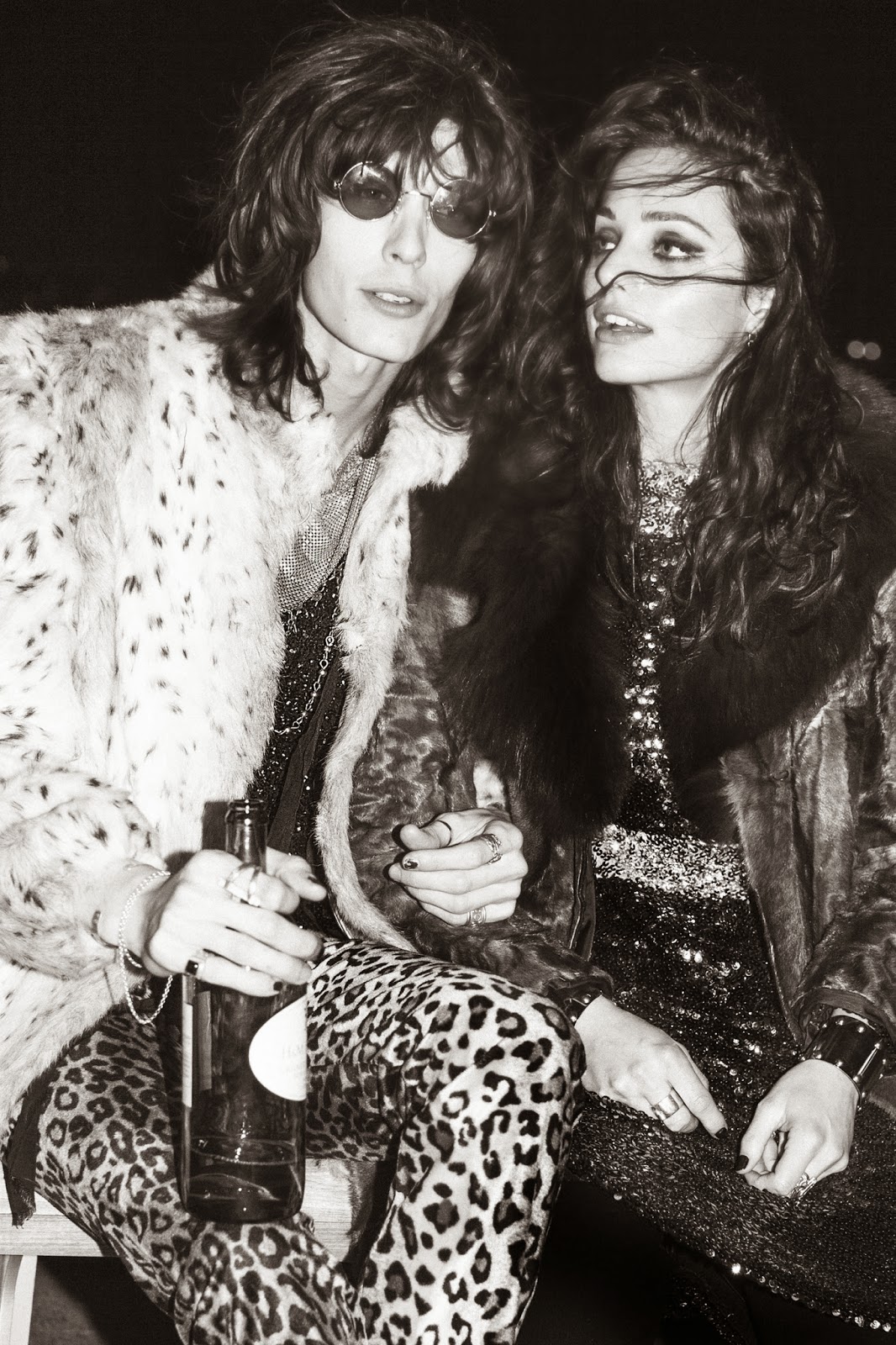 stone fox interrupted > photographer Marcus Cooper