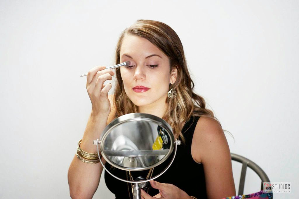 The Almond Cat Eye VS The Round Cat Eye Ivory Closet