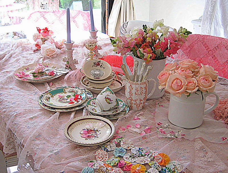 Vintageandart Pretty China Salvage.
