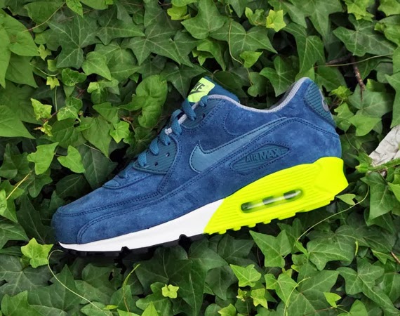 nike air max 90 blue suede